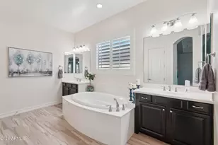 5285 S Loback Ln, Gilbert, AZ 85298 - Photo 25