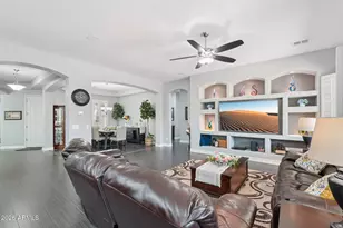 5285 S Loback Ln, Gilbert, AZ 85298 - Photo 9