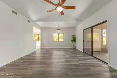 15225 N 100th Street #2210, Scottsdale, AZ 85260 - Photo 5