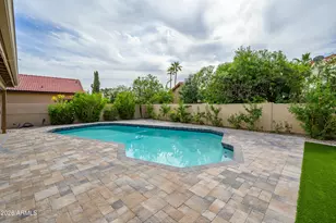 1365 N Lakeshore Dr, Chandler, AZ 85226 - Photo 41