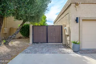 1365 N Lakeshore Dr, Chandler, AZ 85226 - Photo 5