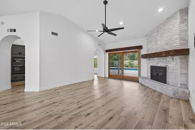 1365 N Lakeshore Drive, Chandler, AZ 85226 - Photo 7