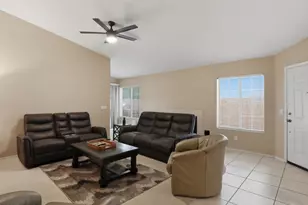 1075 N Saguaro St, Chandler, AZ 85224 - Photo 9