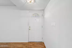 5041 N 34th St, Phoenix, AZ 85018 - Photo 3