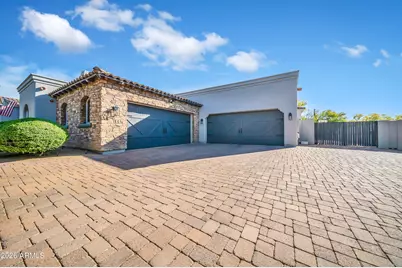 6963 E Quail Track Drive, Scottsdale, AZ 85266 - Photo 3