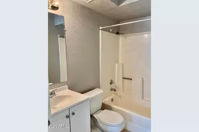 1542 W Sahuaro Drive #Apt 4, Phoenix, AZ 85029 - Photo 15