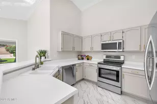 4352 E Coolbrook Ave, Phoenix, AZ 85032 - Photo 9