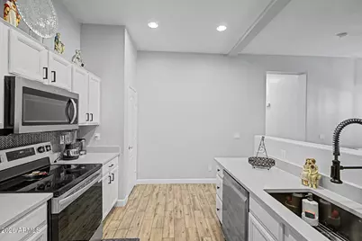 16817 S 22nd Street, Phoenix, AZ 85048 - Photo 11