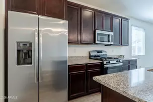 17576 W Desert Bloom St, Goodyear, AZ 85338 - Photo 9