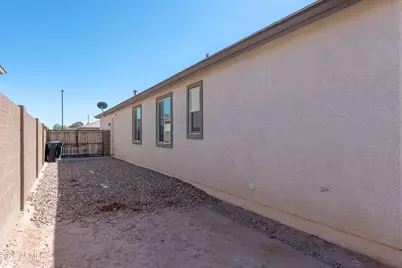 17576 W Desert Bloom Street, Goodyear, AZ 85338 - Photo 29