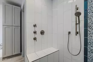 8650 E Via De La Escuela St, Scottsdale, AZ 85258 - Photo 15