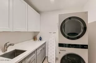 8650 E Via De La Escuela St, Scottsdale, AZ 85258 - Photo 51