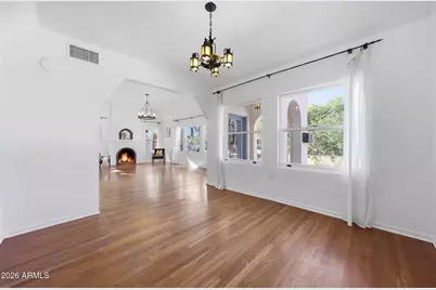 1555 E Cheery Lynn Road, Phoenix, AZ 85014 - Photo 11