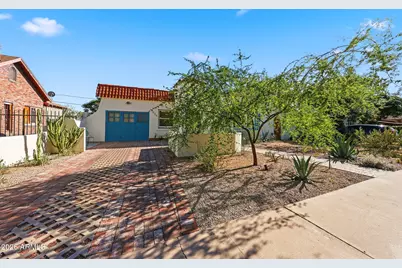 1555 E Cheery Lynn Road, Phoenix, AZ 85014 - Photo 3