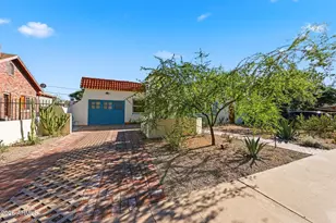 1555 E Cheery Lynn Rd, Phoenix, AZ 85014 - Photo 3
