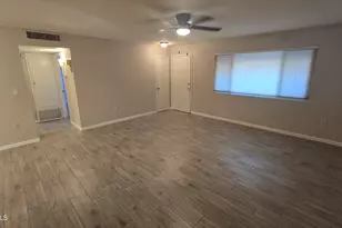 10601 W Bolivar Dr, Sun City, AZ 85351 - Photo 5