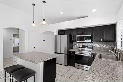 1364 E Cindy Street, Chandler, AZ 85225 - Photo 5