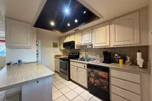 11619 N 92nd Dr, Peoria, AZ 85345 - Photo 13