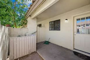 455 S Mesa Dr, Mesa, AZ 85210 - Photo 3