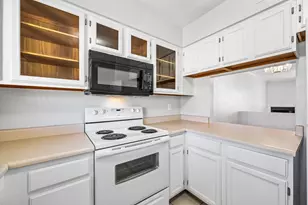 455 S Mesa Dr, Mesa, AZ 85210 - Photo 17