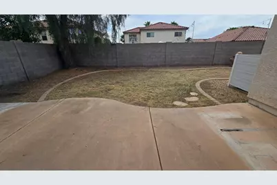 15537 W Gelding Drive, Surprise, AZ 85379 - Photo 31