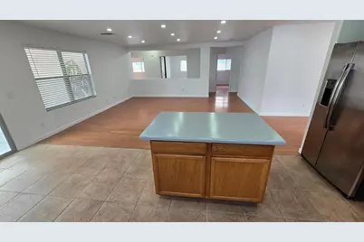 15537 W Gelding Drive, Surprise, AZ 85379 - Photo 13