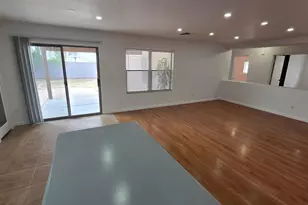 15537 W Gelding Dr, Surprise, AZ 85379 - Photo 13