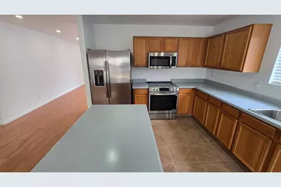 15537 W Gelding Drive, Surprise, AZ 85379 - Photo 11