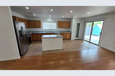 15537 W Gelding Drive, Surprise, AZ 85379 - Photo 9