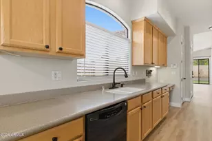 6535 N 14th Pl, Phoenix, AZ 85014 - Photo 13
