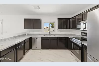 970 E Christopher Street, San Tan Valley, AZ 85140 - Photo 7