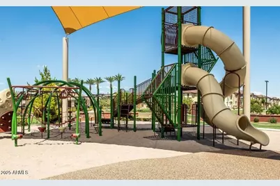 2566 S Betty Street, Gilbert, AZ 85295 - Photo 31