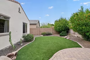 13170 W Chaparosa Way, Peoria, AZ 85383 - Photo 17