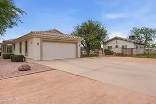 332 E Harrison St, Gilbert, AZ 85295 - Photo 3