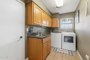 332 E Harrison St, Gilbert, AZ 85295 - Photo 55