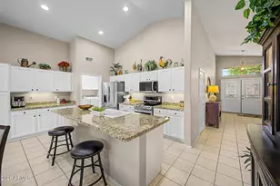 13423 W Acapulco Ln, Surprise, AZ 85379 - Photo 11