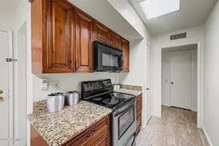 12411 W Cougar Dr, Sun City West, AZ 85375 - Photo 13