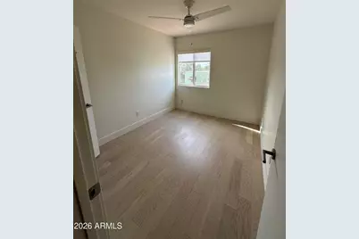 827 E Cochise Drive #B, Phoenix, AZ 85020 - Photo 15
