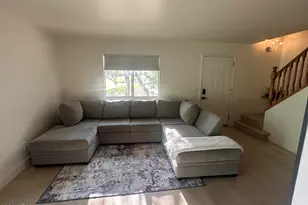 827 E Cochise Dr, Phoenix, AZ 85020 - Photo 9