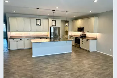 2054 E Entoro Drive, Casa Grande, AZ 85122 - Photo 3