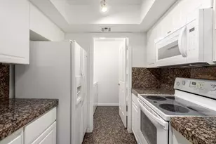 5104 N 32nd St, Phoenix, AZ 85018 - Photo 19