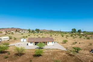 2771 S Country Hill Rd, Cornville, AZ 86325 - Photo 13