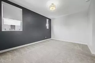 325 E Coronado Rd, Phoenix, AZ 85004 - Photo 17