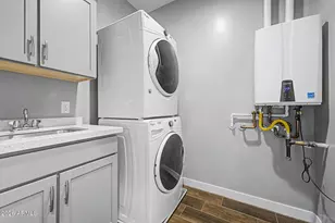 325 E Coronado Rd, Phoenix, AZ 85004 - Photo 29