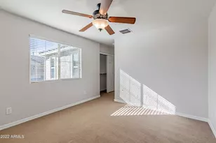 3983 E Cat Balue Dr, Phoenix, AZ 85050 - Photo 13