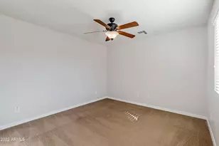 3983 E Cat Balue Dr, Phoenix, AZ 85050 - Photo 15