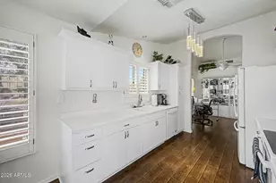 8513 W Oraibi Dr, Peoria, AZ 85382 - Photo 9