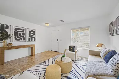 2323 W Hunter Court, Phoenix, AZ 85085 - Photo 5