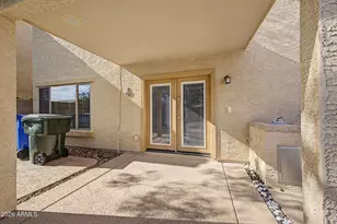 2323 W Hunter Ct, Phoenix, AZ 85085 - Photo 33