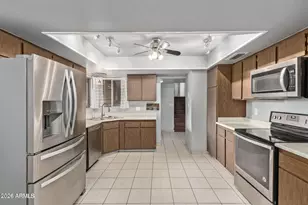 1628 E La Jolla Dr, Tempe, AZ 85282 - Photo 3